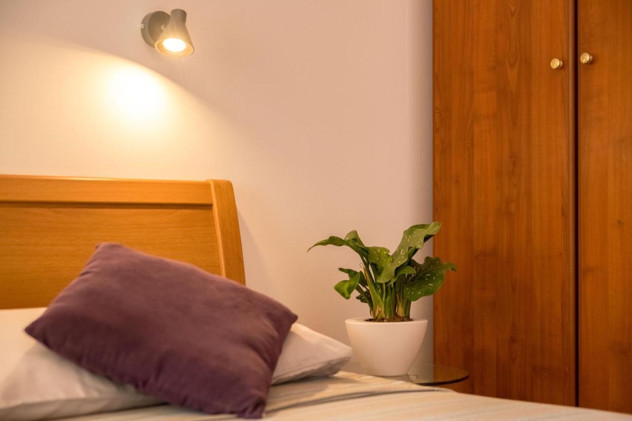 Terra Magica Deluxe Apartment Or Room With Private Parking, Terrace And Sea View Риека Экстерьер фото