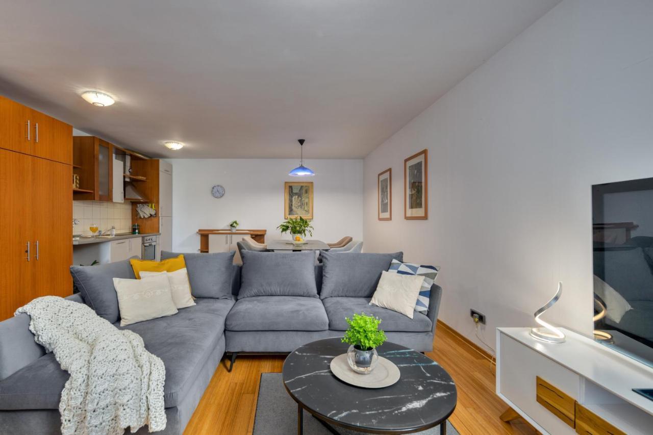 Terra Magica Deluxe Apartment Or Room With Private Parking, Terrace And Sea View Риека Экстерьер фото