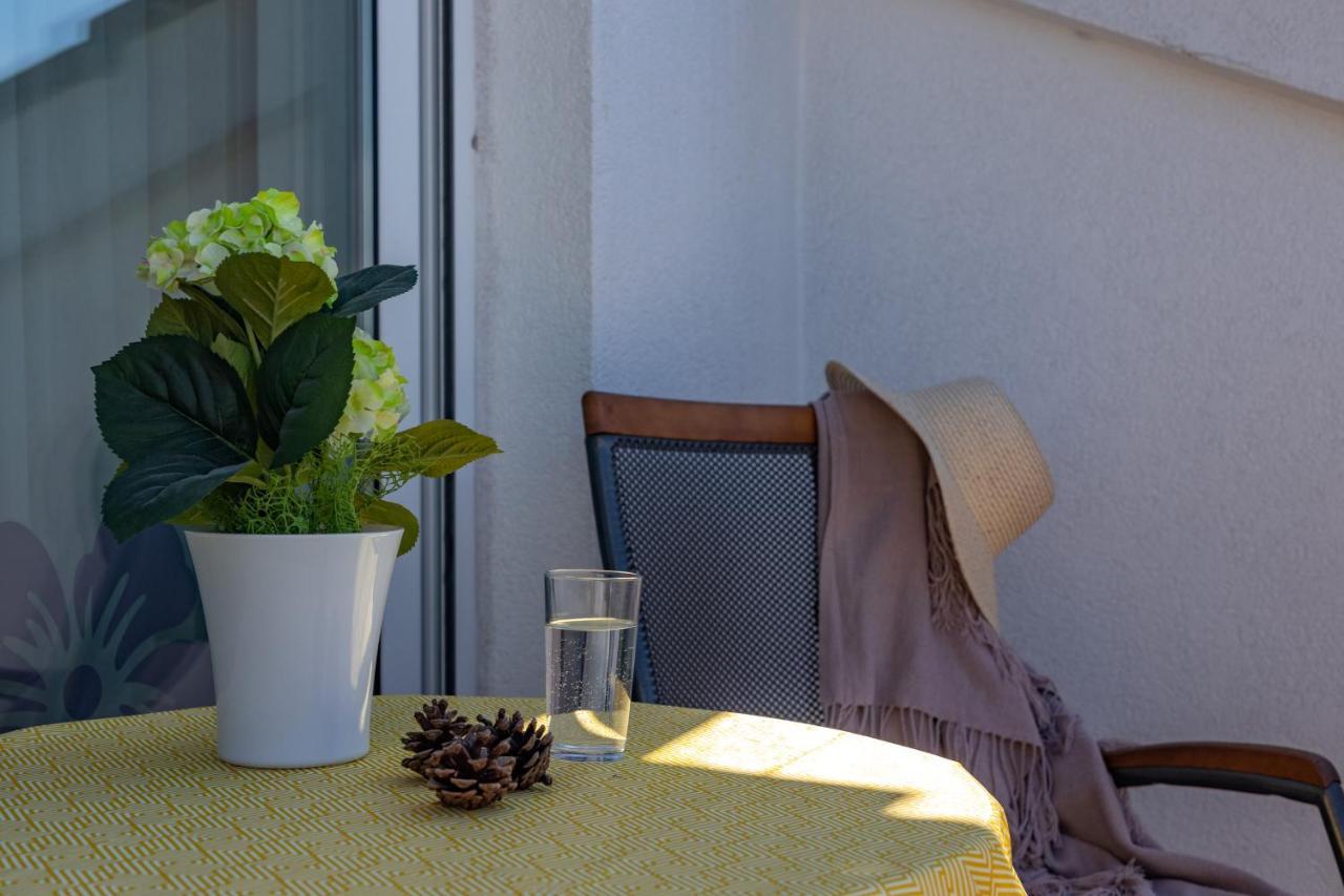 Terra Magica Deluxe Apartment Or Room With Private Parking, Terrace And Sea View Риека Экстерьер фото