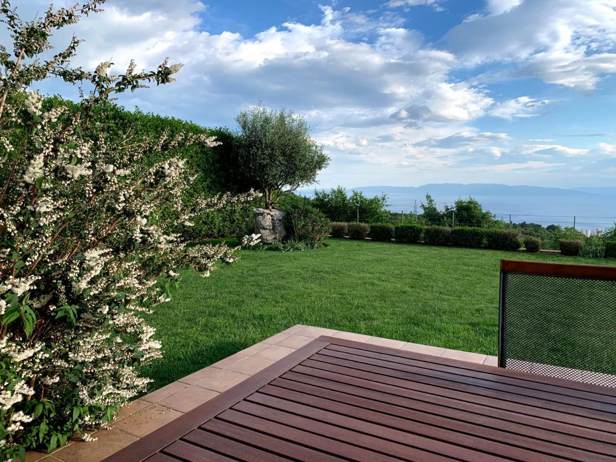 Terra Magica Deluxe Apartment Or Room With Private Parking, Terrace And Sea View Риека Экстерьер фото